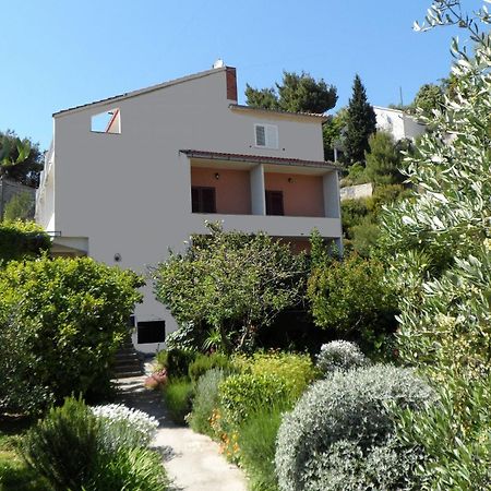 Apartments Mari Krilo Exterior photo